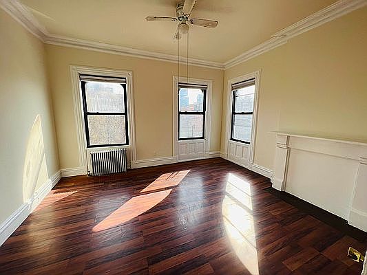 1st image of 131 Lafayette Ave #4