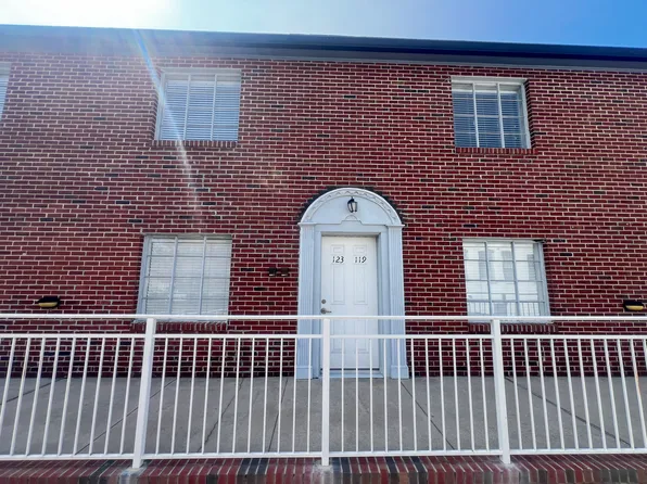 119 Pollock St #119, New Bern, NC 28560