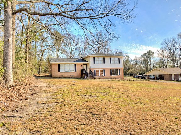 2nd image of 102 Laurel Dr
