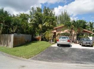 8111 SW 24th Pl, Miramar, FL 33025