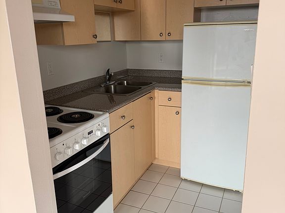 4th image of 1625 W 13th Ave #1162530
