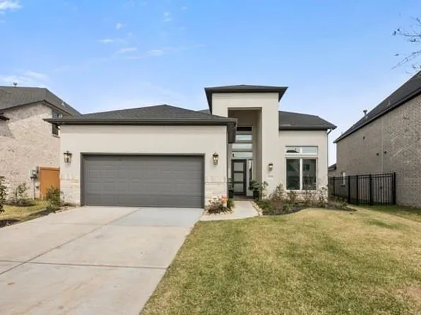 5025 Steady Breeze Dr, Katy, TX 77493