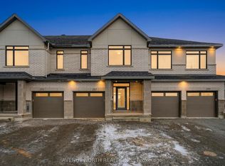 287 Finsbury Ave, Ottawa, ON K2S 2N7