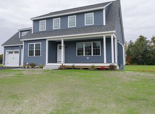 20 Diane Ln, Sandown, NH 03873