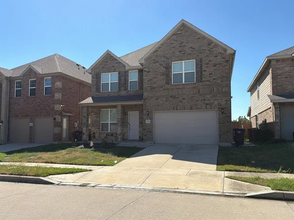 2124 Valley Forge Trl, Fort Worth, TX 76177
