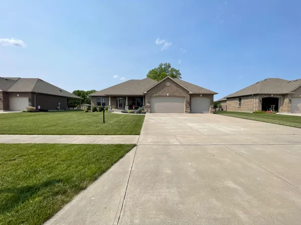 106 Wolf Creek Ct, Franklin, OH 45005