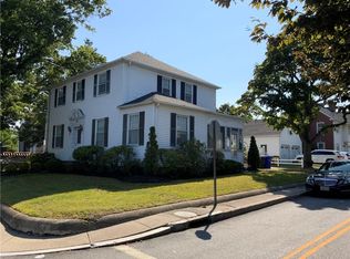 89 Walcott St, Pawtucket, RI 02860