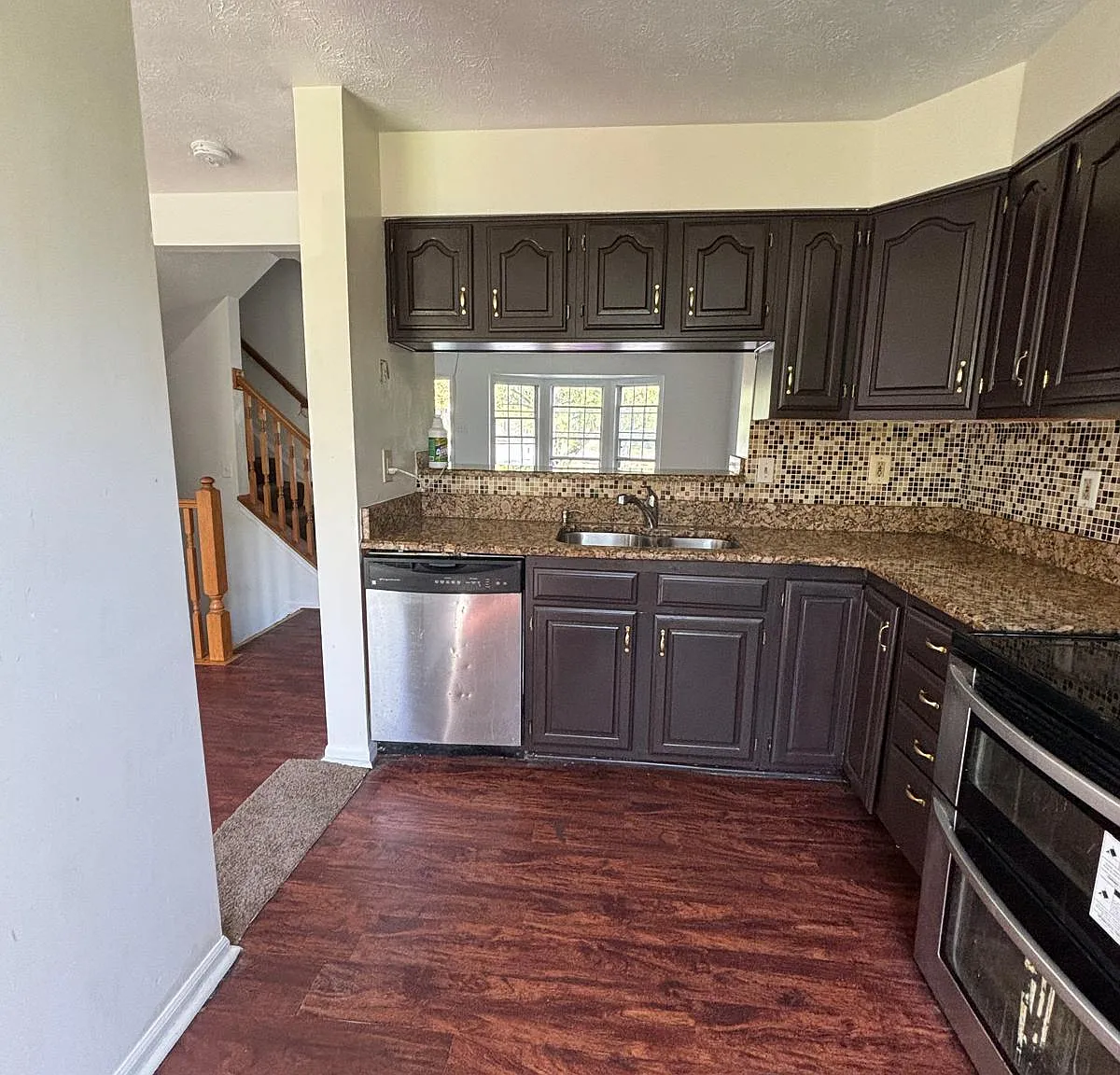 3 bed, 3.5 bath, 1800 sqft, $2,775 — Photo 1