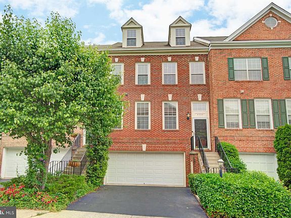 2nd image of 4777 Thornbury Dr
