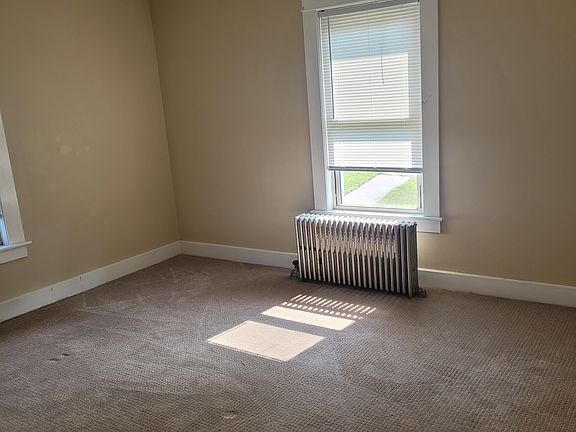 5th image of 45 Walker St