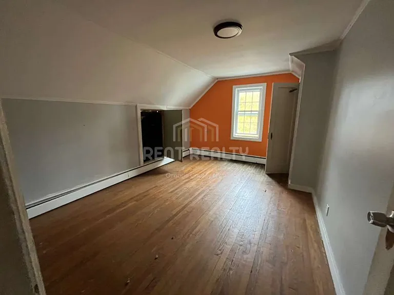 33 Hudson Rd — Photo 10