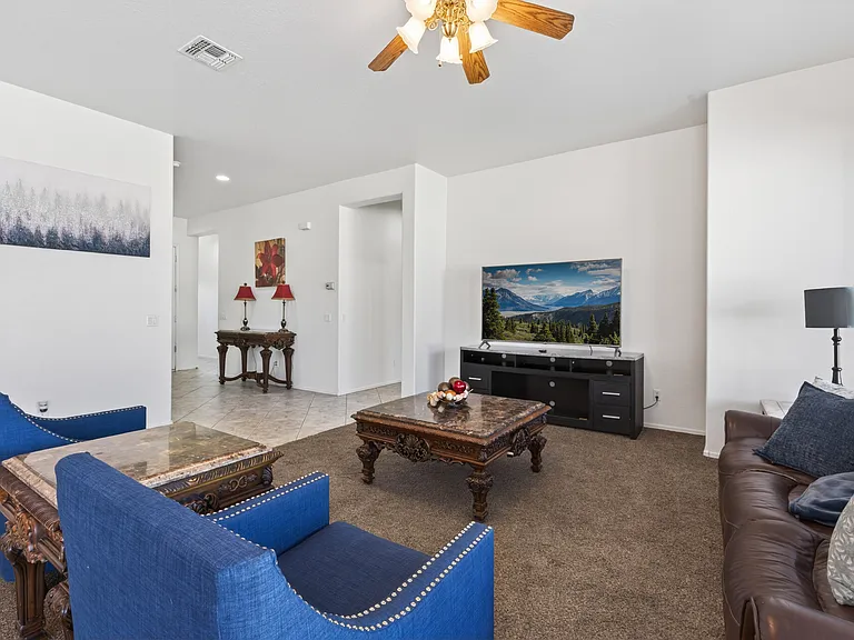 17846 W Buckhorn Dr — Photo 15