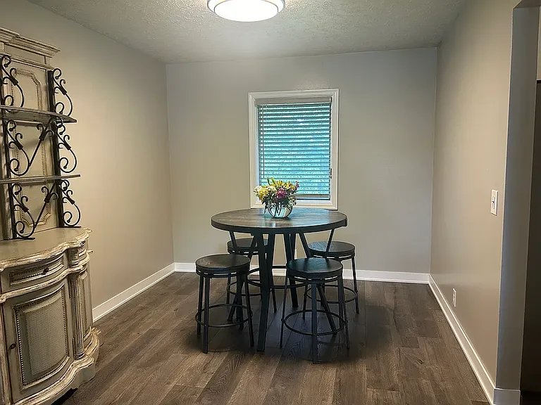 801 Buckboard Blvd — Photo 5