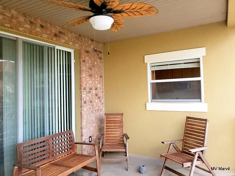 Front/dining room Balcony
