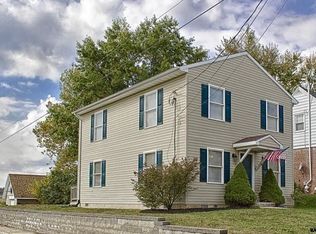 315 W Constitution Ave, Spring Grove, PA 17362