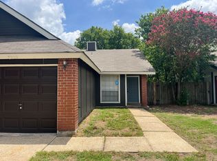 7020 Silver Cyn, San Antonio, TX 78244