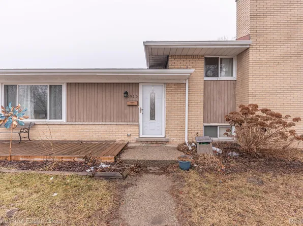 6915 Geronimo St, Westland, MI 48185