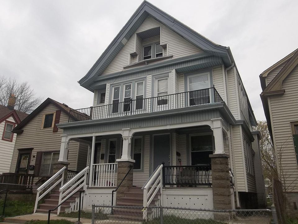 1st image of 3016 N 23rd St #3018