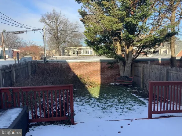 1523 W 10th St, Wilmington, DE 19806