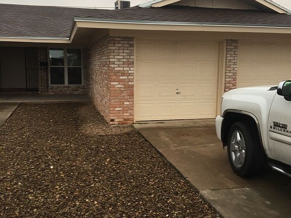 2nd image of 8305 Mettler Dr