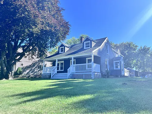 6088 Main St #1 Photo 1