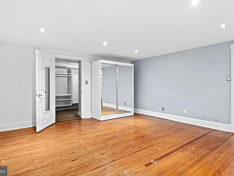 1018 Spruce St #1M — Photo 16