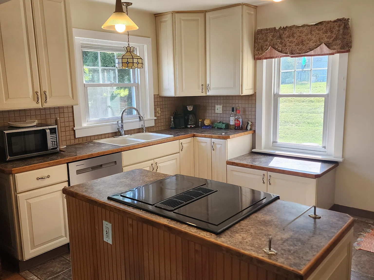 1 bed, 1000 sqft, $2,250 — Photo 4