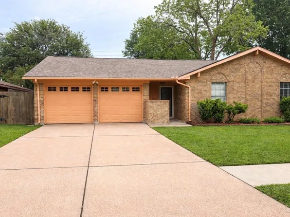4223 Yosemite Dr, Pasadena, TX 77504