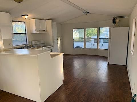 2nd image of 7020 Mottie Rd