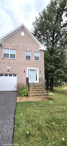 8701 Lost Spring Way Photo 1