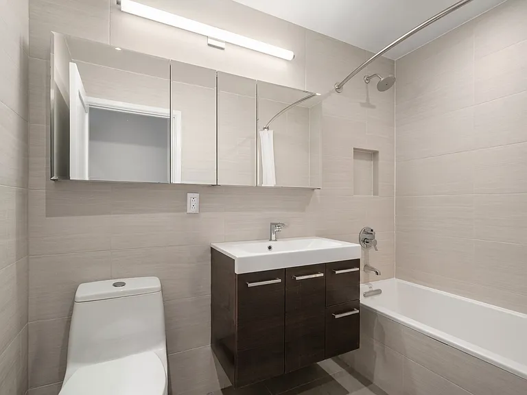 407 E 12th St #3FE — Photo 11