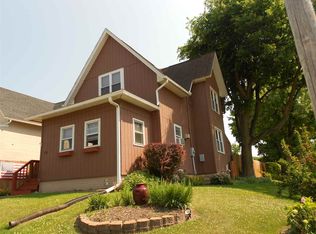 251 23rd Ave N, Clinton, IA 52732