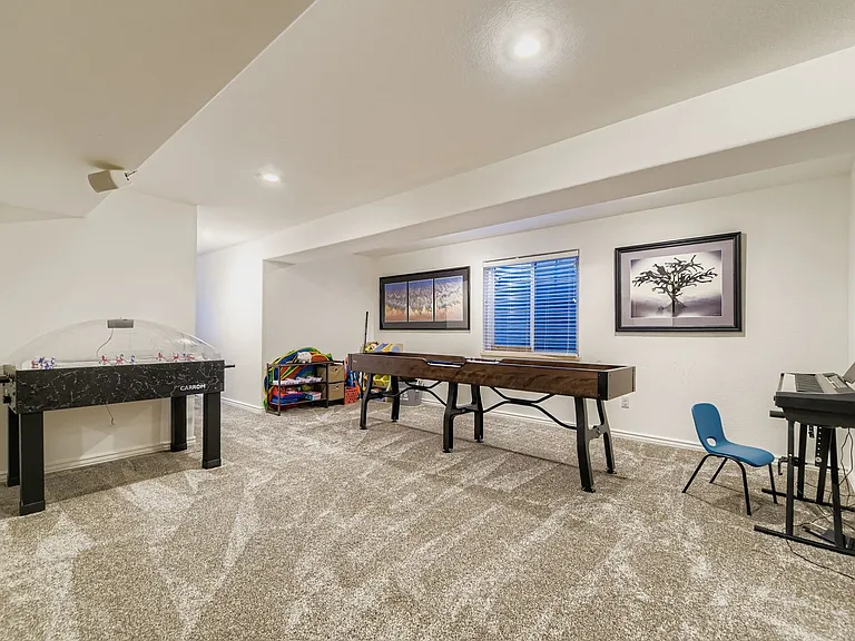8356 Green Island Cir — Photo 24