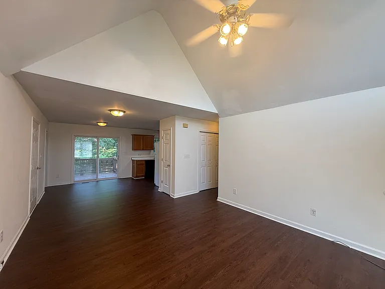 103 Kam Dr — Photo 6