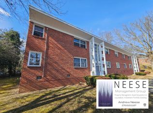 125 Sierra Pl APT 104, Bristol, VA 24201