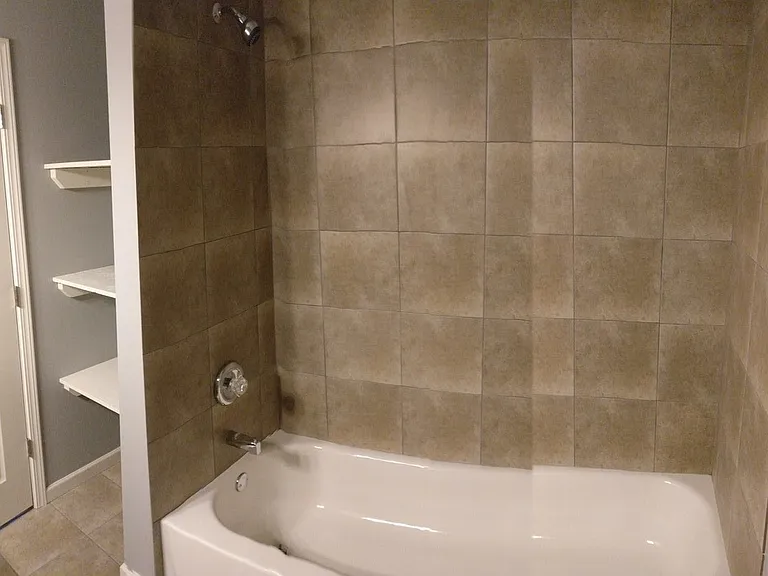 6342 S Ingleside Ave #1 — Photo 7