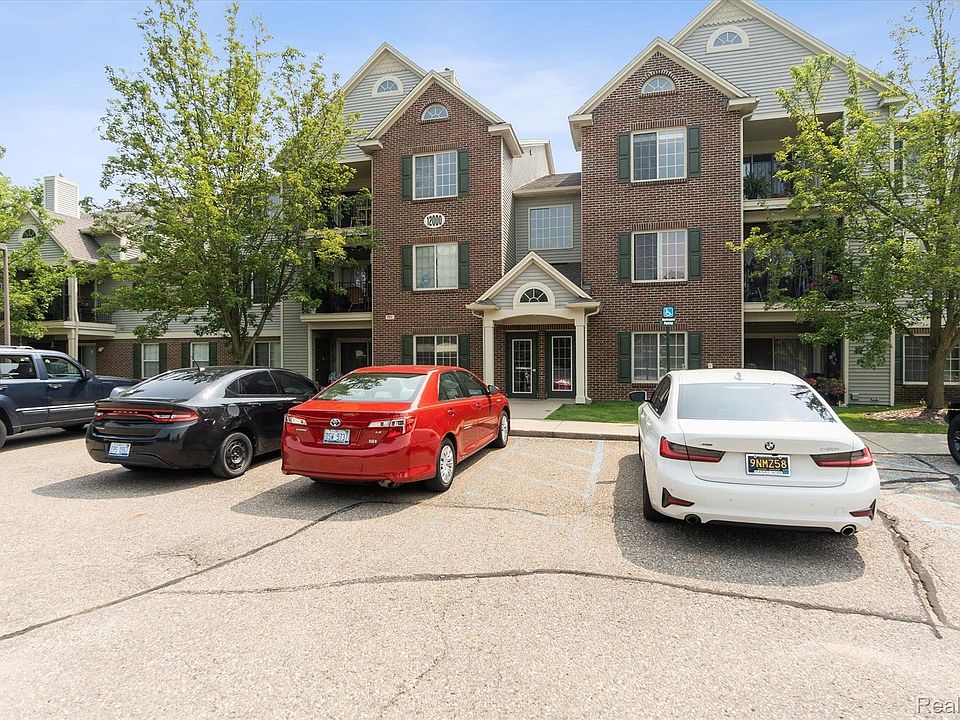 1st image of 12301 Pinehurst Ln
