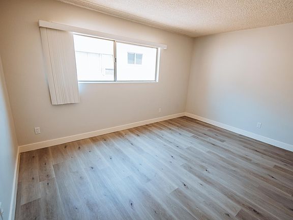 3rd image of 8011 Romaine St #236