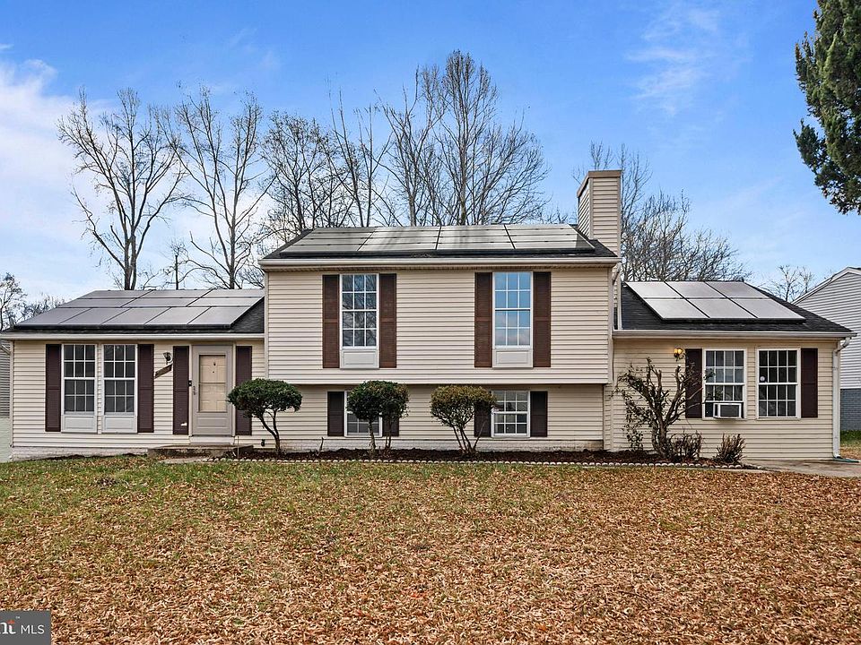 1st image of 17209 Clairfield Ln
