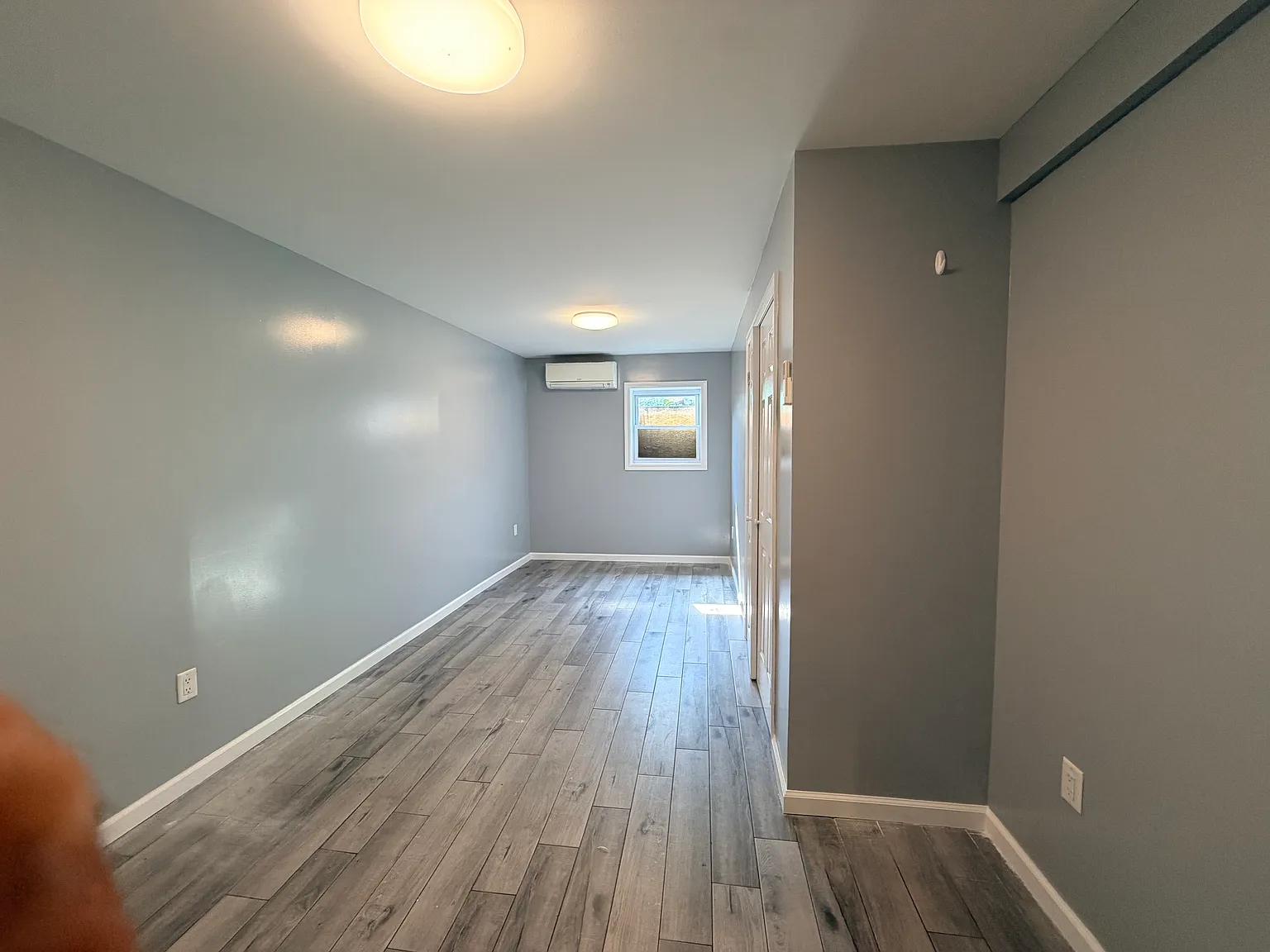 3 bed, 950 sqft, $3,000 — Photo 4