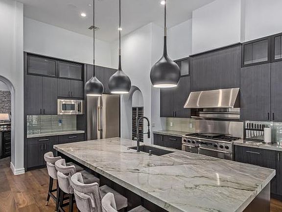 Stunning Remodeled Kitchen