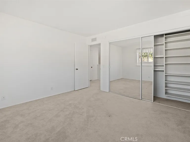 19100 Castlebay Ln — Photo 37