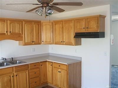 4th image of 778 Richard Dr