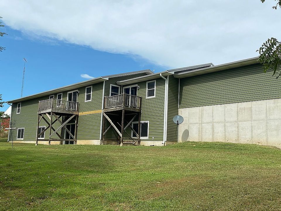 2nd image of 16697 Monroe Road 1043