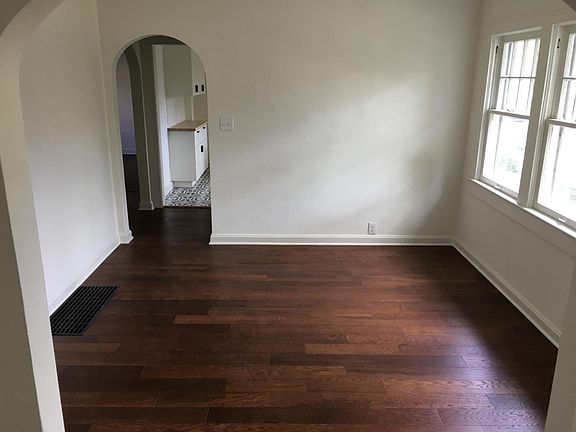 Front House dinning room