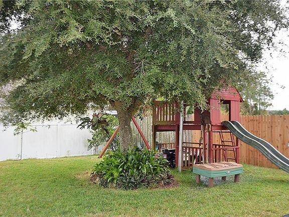 5th image of 16032 Corner Lake Dr