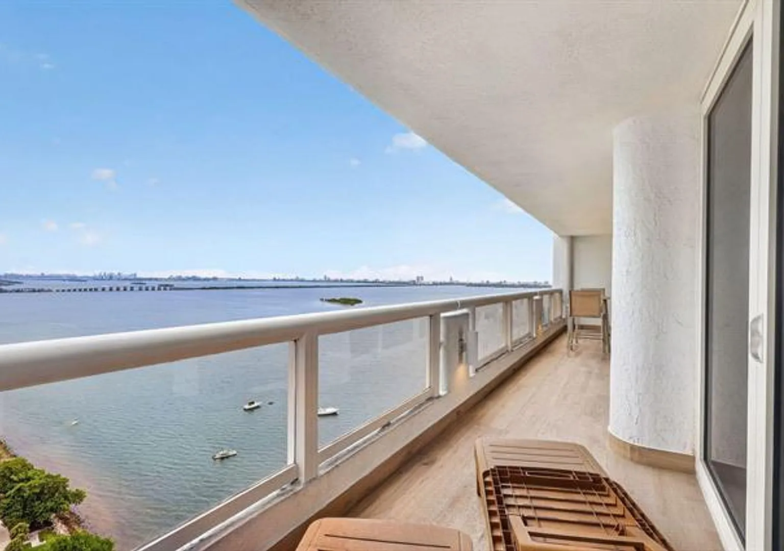 1717 N Bayshore Dr cu-A-2935, Miami, FL 33132 — Photo 2