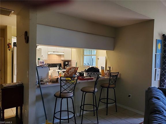5th image of 1610 Cheshire Cir S