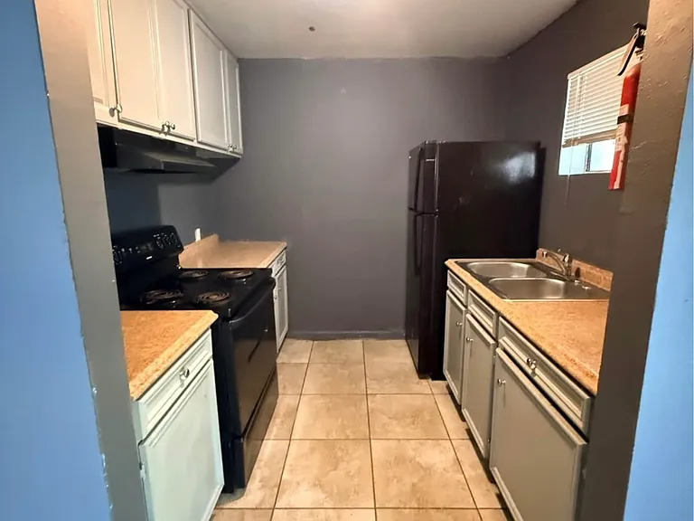 8220 E Houston Rd — Photo 11