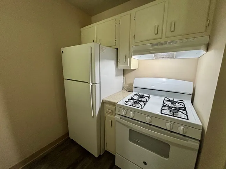 Oak Valley Apartments — Photo 47